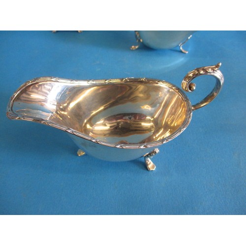 288 - Two sterling silver sauce boats and two cream jugs, various makers and dates, approx. total weight 3... 