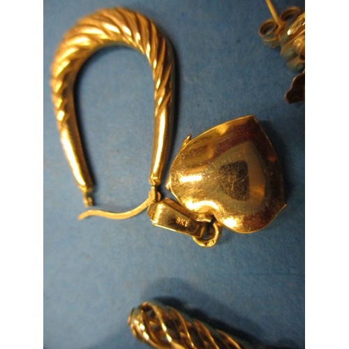 75 - A parcel of gold and yellow metal items, approx. total weight 20g all in pre-owned condition and bei... 