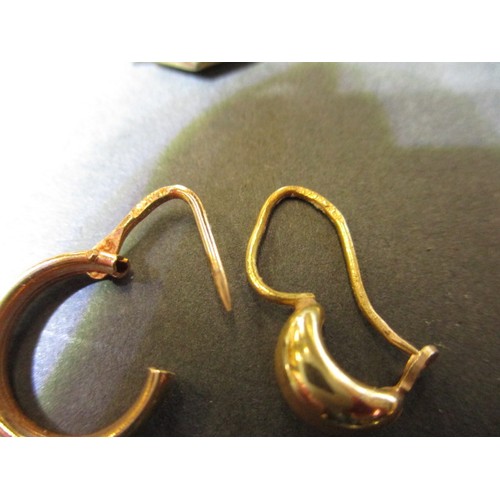 45 - 4 Pairs of gold earrings purchased in Saudi Arabian, approx. 40 years old, one has a broken clasp, a... 