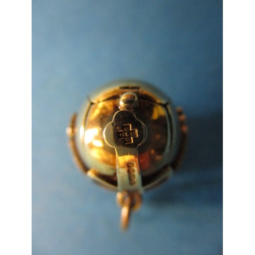 65 - A 9ct yellow gold masonic orb, opening to reveal symbols, approx. weight 8.3g in good pre-owned cond... 