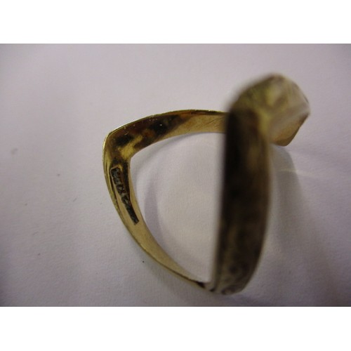 79 - A parcel of mixed carat gold and yellow metal items, approx. total weight 13.4g to include 2.9g 18ct... 