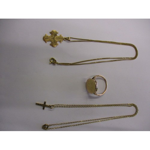 70 - A 585 yellow gold necklace and pendant and 2 9ct gold items, approx. parcel weight 8.3g of which 4.2... 