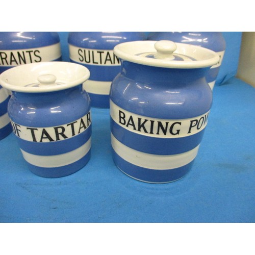 246 - A quantity of vintage T. G. Green Cornish-ware kitchen jars, all in good condition and with correct ... 