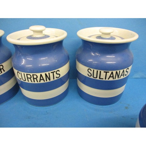 246 - A quantity of vintage T. G. Green Cornish-ware kitchen jars, all in good condition and with correct ... 