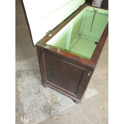 326 - A mid 20th century blanket box approx. dimensions H57 cm W 109 cm D45 cm in good pre-owned condition... 