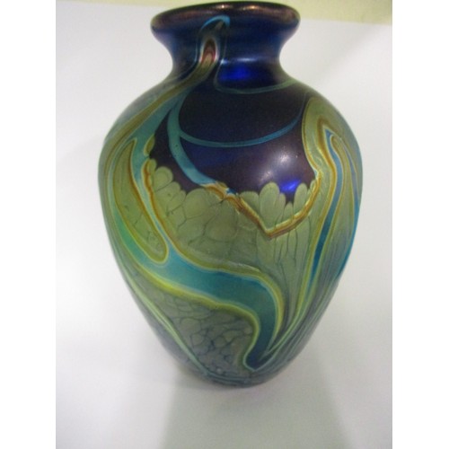 185 - A 1993 Paul C Brown glass vase, approx. height 14cm in good undamaged condition