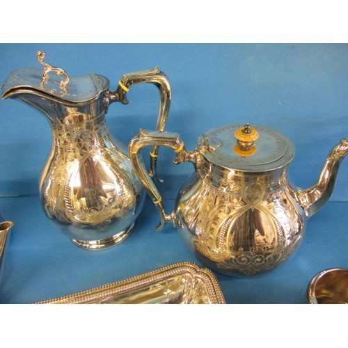 355 - A very large quantity of plated items to include cutlery and items from Mappin & Webb, all in good p... 