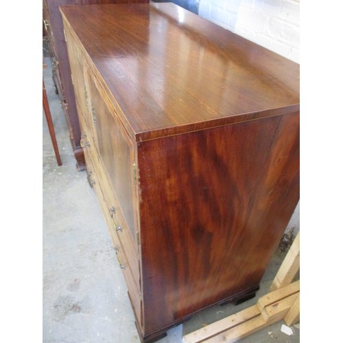 297 - An antique mahogany chest of drawers converted to house a music system, no key. approx. size: width ... 