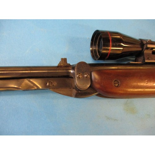 237 - A vintage Webley & Scott MK3 under leaver .22 air rifle, in working order, having general age relate... 