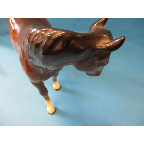 201 - A vintage Beswick horse and foal, both in good condition with no observed chips or damage