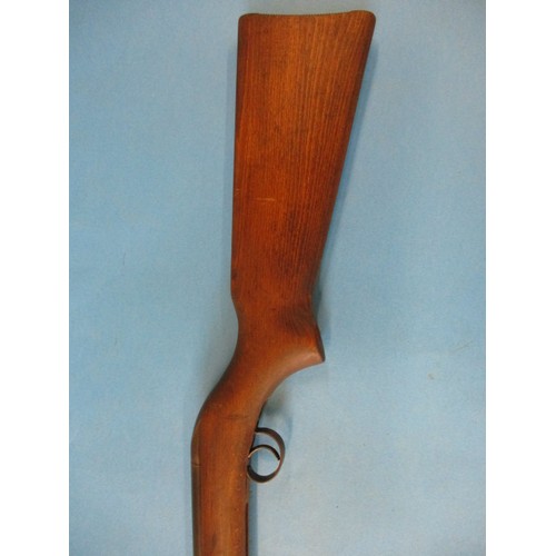 240 - A vintage break barrel .177 air rifle with open sight, in working order with general use related mar... 