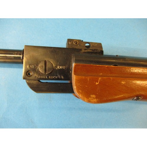 241 - A vintage Webley Hawk .22 break barrel air rifle, does not cock and with general use related marks