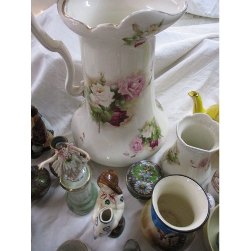 359 - A quantity of clearance ceramics to include a Japanese porcelain tea and coffee set