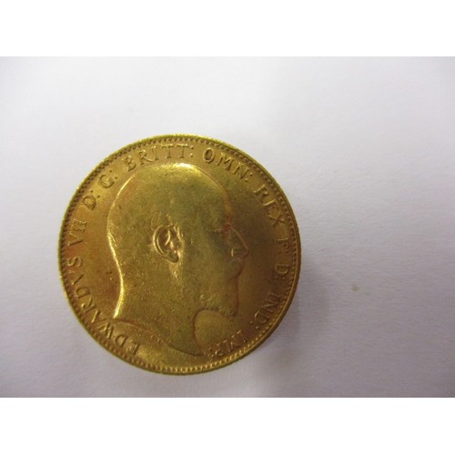 76 - An Edward VII full gold sovereign dated 1909, a fine grade coin that’s been in circulation