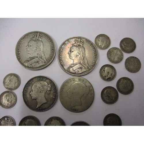 116 - A parcel of pre-1921 silver coins, all in circulated condition and of various denominations