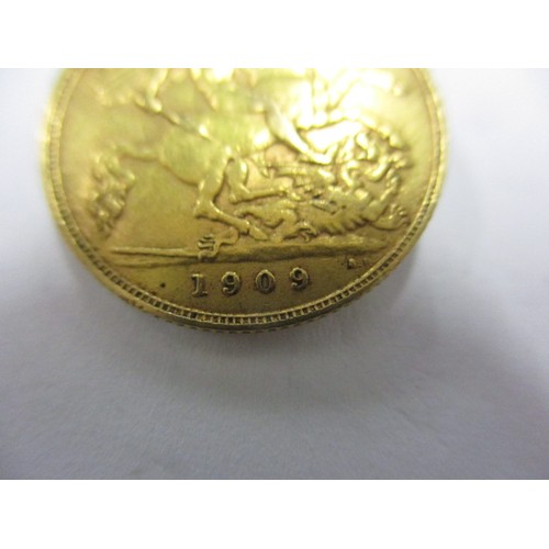 67 - An Edward VII gold half sovereign dated 1909, a BV grade coin that’s been in circulation