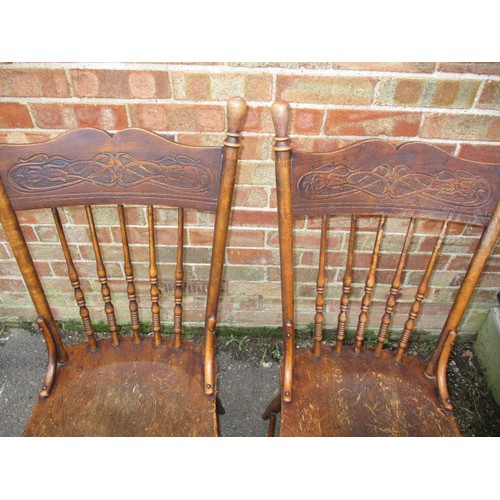 344 - 5 Antique country house chairs, two pairs and one bobbin turned example, one parlour chair having re... 