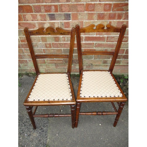 344 - 5 Antique country house chairs, two pairs and one bobbin turned example, one parlour chair having re... 