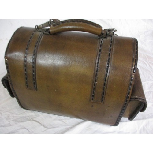 182 - A leather shooting cartridge accessory  bag, in good used condition with working closures, approx. l... 