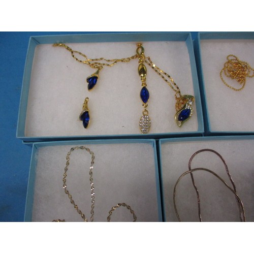 107 - A parcel of costume jewellery necklaces, all in presentation boxes