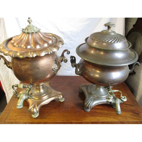 230 - 2 antique copper samovars, both with minor damage and tarnish, one missing side handles, approx. hei... 