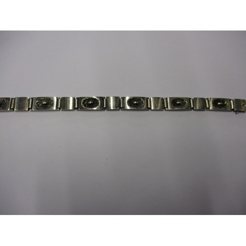 48 - A vintage Georg Jensen sterling silver link bracelet, approx. linear length 19cm approx. weight 28.9... 