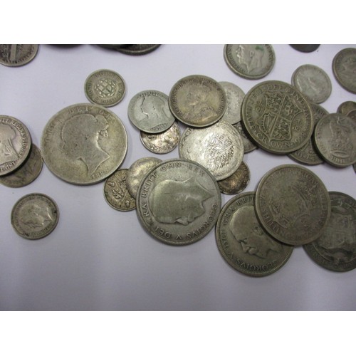 103 - A parcel of vintage world coins to include approx. 200g of silver and part silver coins, all in circ... 