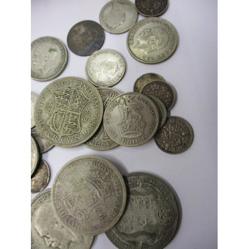 103 - A parcel of vintage world coins to include approx. 200g of silver and part silver coins, all in circ... 