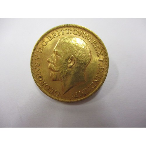 86 - A 1912 George V full gold sovereign, a BV grade coin with good definition of features