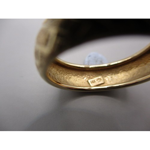 58 - A 14k yellow gold wedding band, approx. ring size ‘M’ approx. weight 1.6g in good pre-owned conditio... 