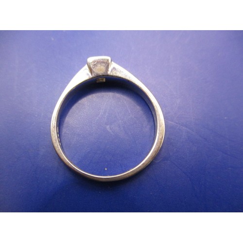 42 - An 18ct white gold diamond solitaire ring, approx. ring size ‘L’ approx. weight 2.4g in good pre-own... 