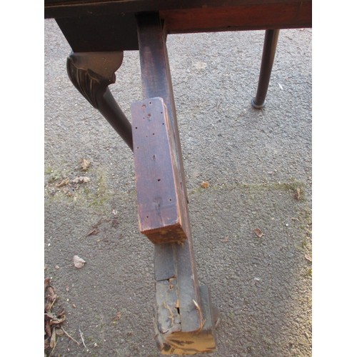 317 - An early 19th century Georgian oak tea/card table with double fold out surfaces, approx. diameter op... 