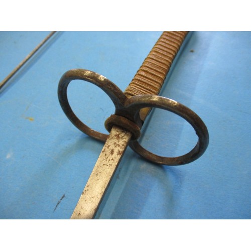 203 - Two Souzy fencing epee, approx. length 108cm in good pre-owned condition