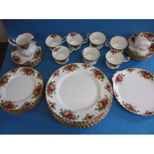 299 - A large quantity of vintage Royal Albert Old Country Roses china, most with early marks and all firs... 