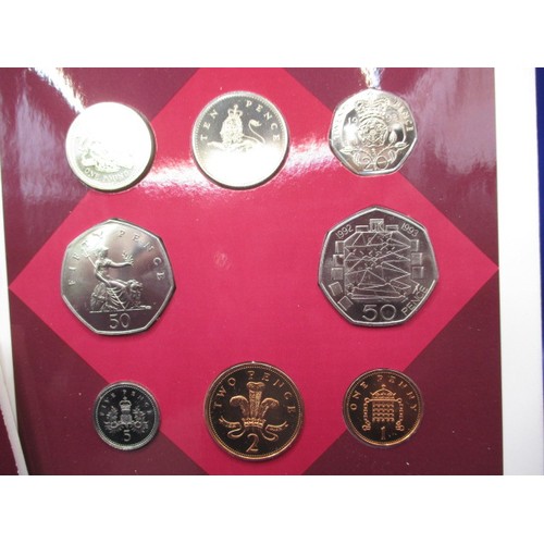 146 - 1992 & 1993 United Kingdom brilliant uncirculated coin sets, each includes the collectable 50p coins... 