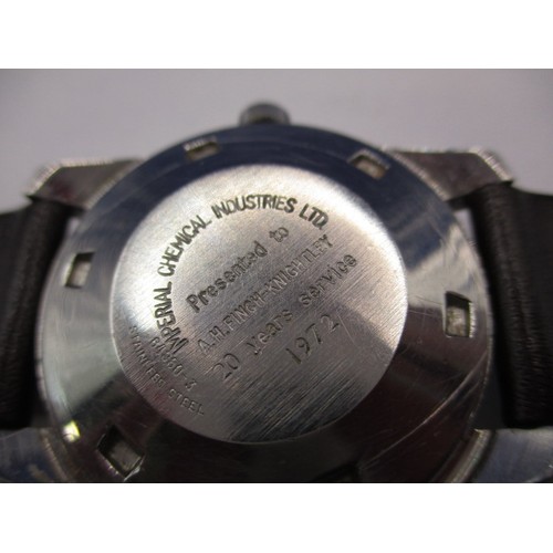 105 - A 1970s Hamilton gents wrist watch, in current working order with use-related marks and replacement ... 