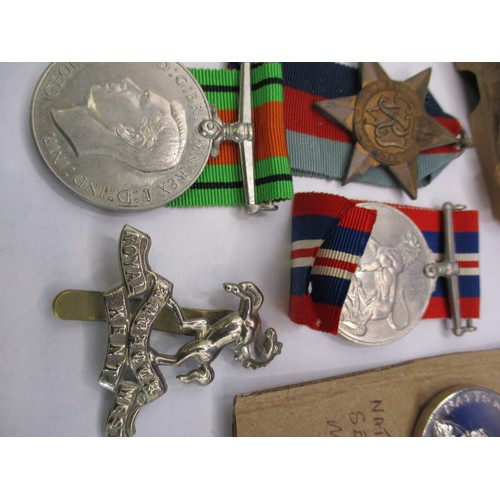 209 - 2 boxed groups of WWII medals and a private purchase national service medal, all in good condition