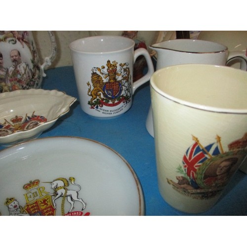 366 - A parcel of vintage royal commemorative ceramics to include Edward VIII items, all in good vintage c... 