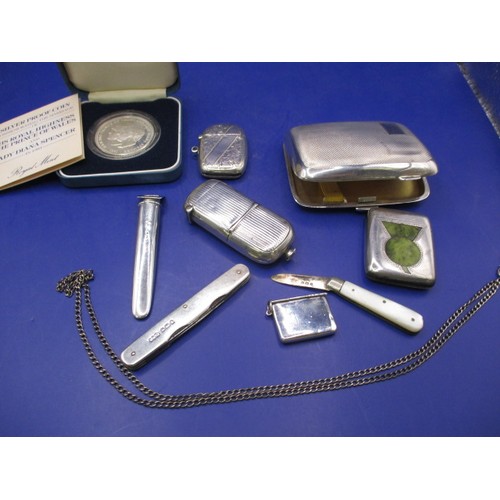 161 - A parcel of silver items, to include a vesta case and a proof coin, all with use-related marks, appr... 