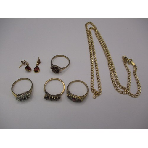 91 - A parcel of 9ct gold jewellery items, to include rings, necklace and earrings, all in good used cond... 