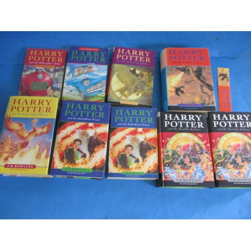 87 - A parcel of Harry Potter books, to include 5 first editions, some hard backs, one without dust cover... 