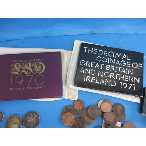 92 - A parcel of Victorian and later coins to include silver examples and collectors sets