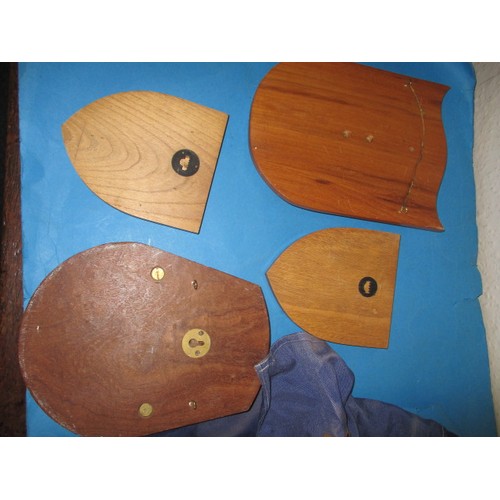 282 - A parcel of military shields and flags, approx. size of flags 90x45cm, all in good used condition