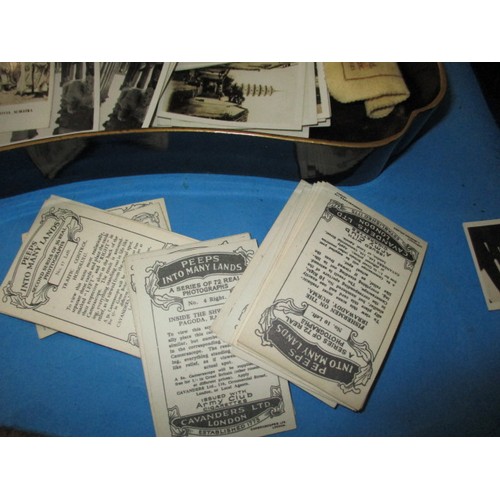 302 - A quantity of vintage Army Club cigarette cards and a Camerascope viewer, all in a vintage paper mâc... 