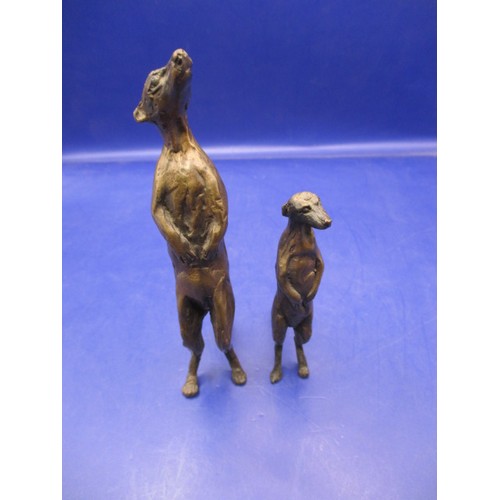 162 - Two late 20th century cast bronze meercats, approx. height of tallest 12.5cm in good used condition