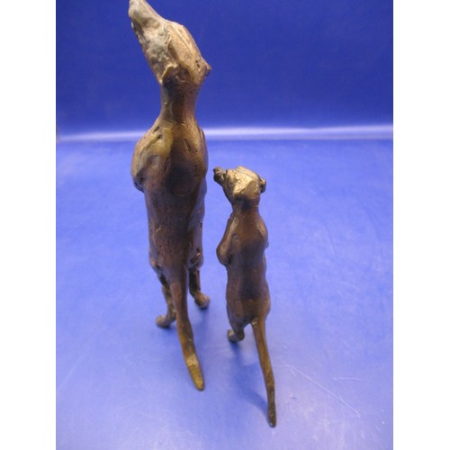 162 - Two late 20th century cast bronze meercats, approx. height of tallest 12.5cm in good used condition