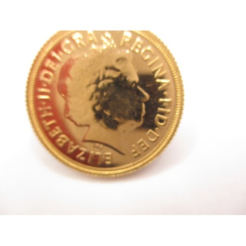 132 - A Queen Elizabeth II full gold sovereign, dated 2014, in near un-circulated condition