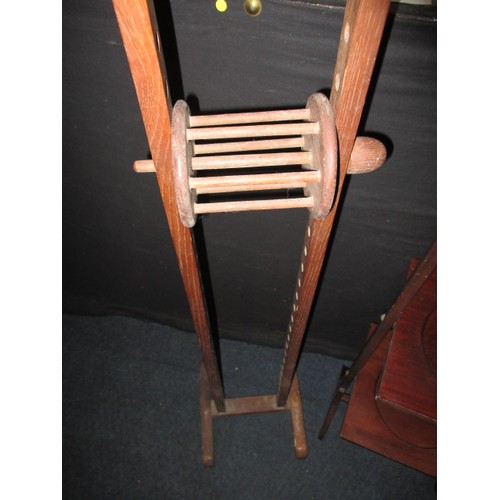 284 - Two vintage wood folding plate stands an easel and a wool winder, all in good used condition