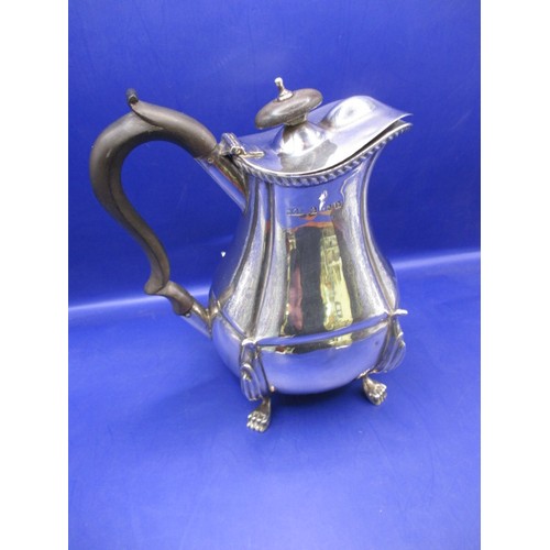 99 - An Edwardian sterling silver water jug, approx. weight 336.5g in used condition with use-related mar... 