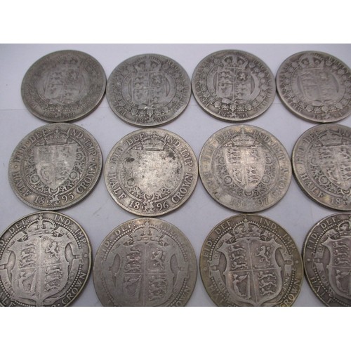 155 - A parcel of silver half crowns, approx. parcel weight 442g date range 1888 to 1919, various grades b... 